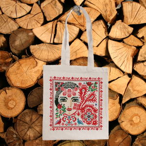 Торбичка от органичен памук- Българско девойче