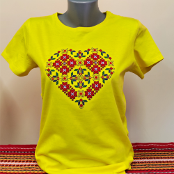 Дамска жълта тениска с бродерия -  Сърце
