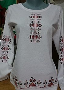 Дамска блуза с дълъг ръкав , мотиви на шевици