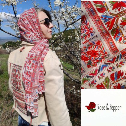 Шал с мотиви на шевици от шифон -Живка