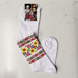 Чорапи с мотиви на шевици  - бели